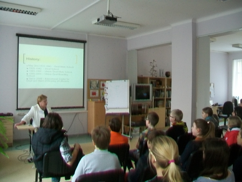Vilniaus tarptautinės mokyklos mokinių viešnagė LKNUC